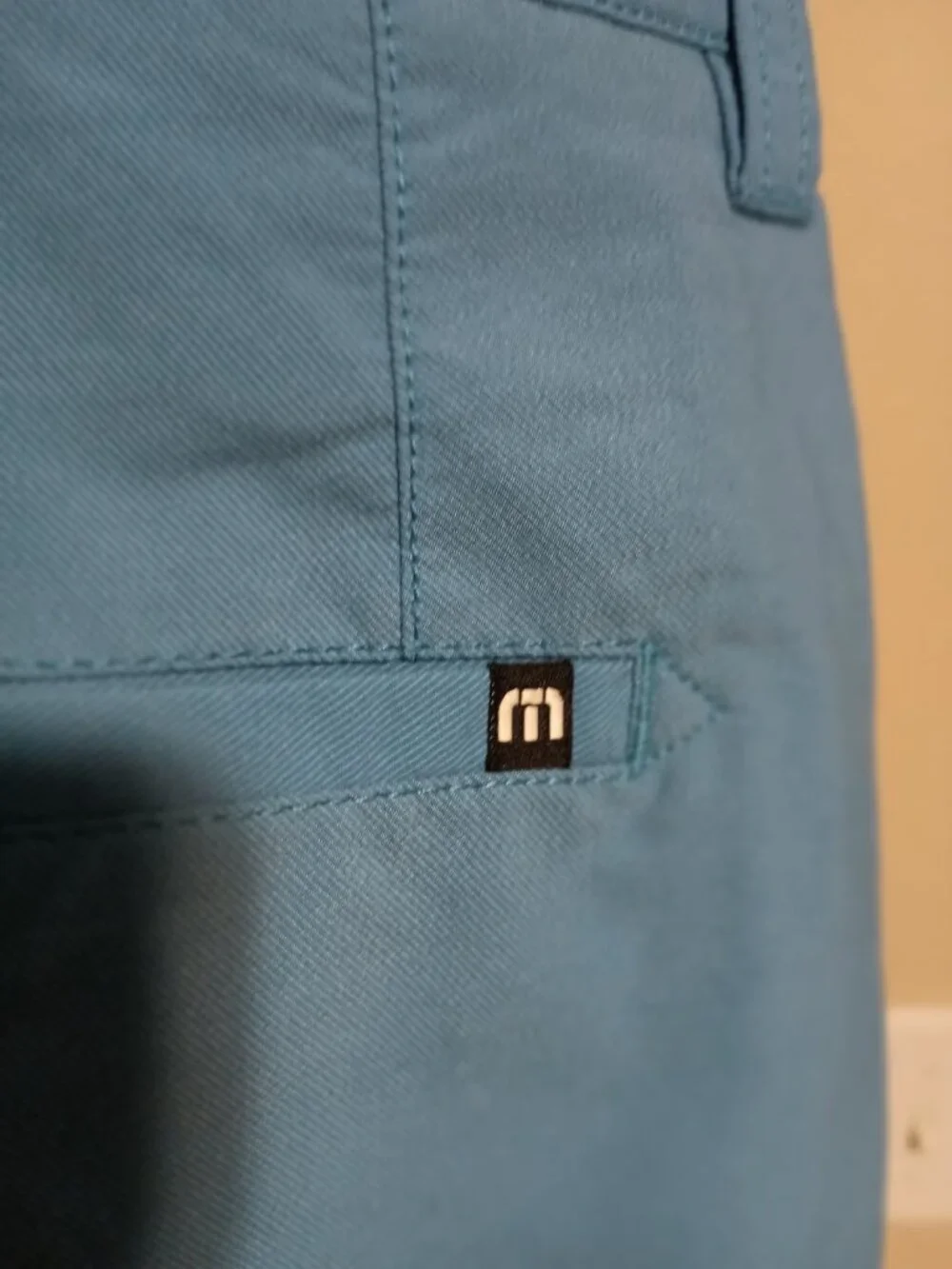 Travis Mathew Mens Golf Casual Shorts Size 36 Blue